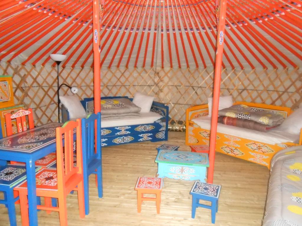 Camping Kerlaudy Mer Et Yourtes Plouenan Ngoại thất bức ảnh